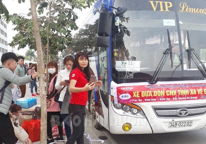 Công ty Công nghiệp Brother Việt Nam hỗ trợ xe đưa 1.200 công nhân về quê ăn Tết
